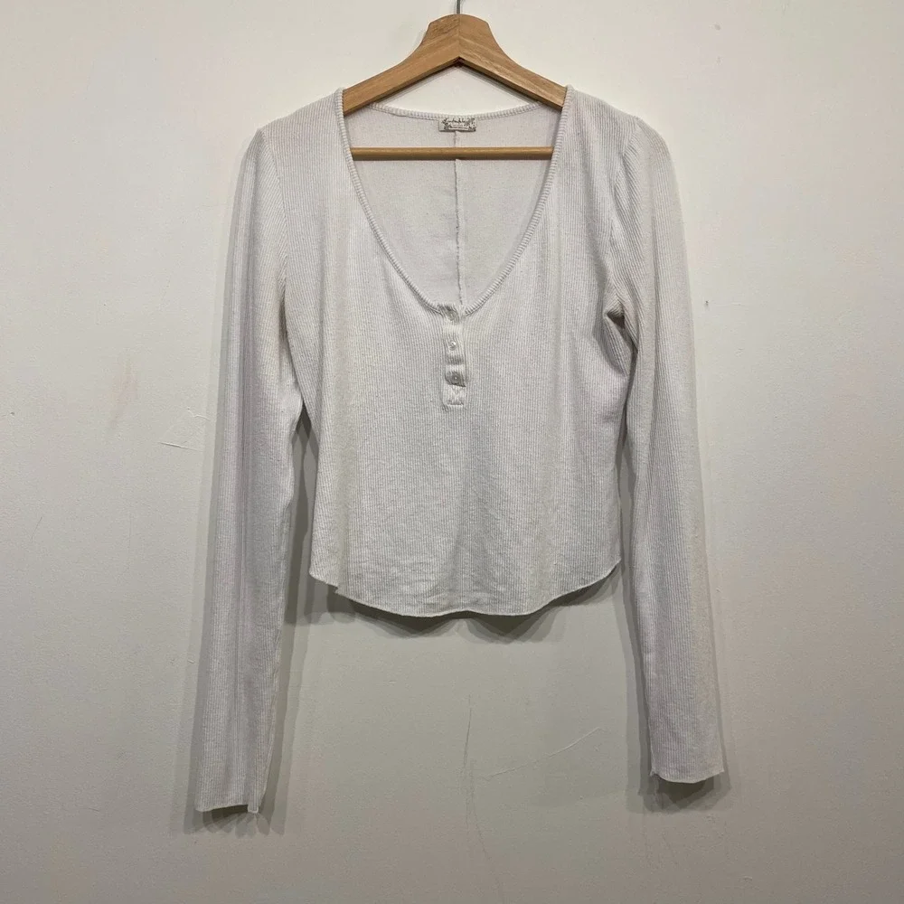 Free People‎ Keep It Basic Layering Top White Ribbed Henley Long Sleeve Medium